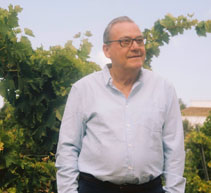 Carlos Esteva
